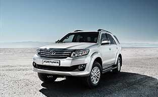 Hire Luxury Car On Rent in delhi